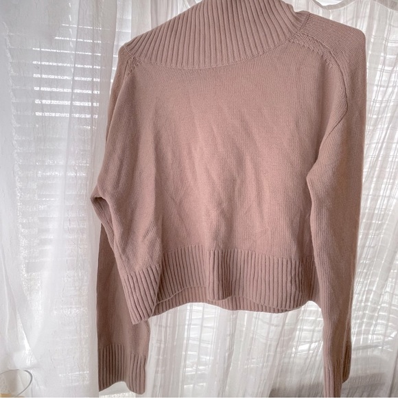 Aritzia Babatob Titus Turtleneck Sweater in Pink - Picture 3 of 3